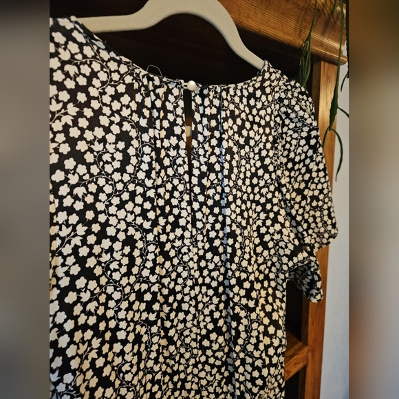 Anthropologie jumpsuit - Picture 6 of 11